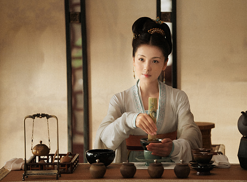 Dan dien vien tai sac trong 'Dai Tong cung tu' hinh anh