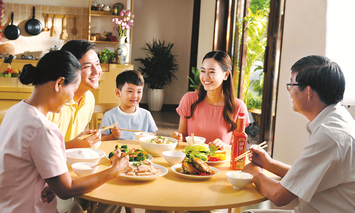 25 nam vuon tam the gioi cua 'ong lon' nganh tieu dung Viet hinh anh