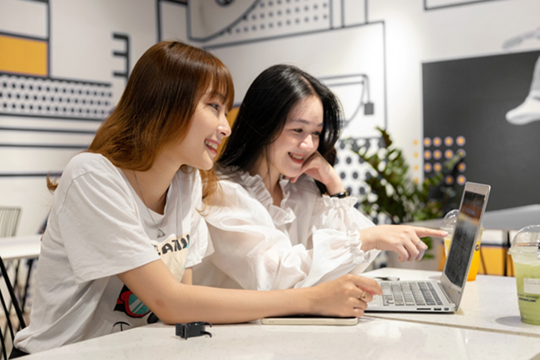 Shopee,  Sieu hoi mua sam anh 3