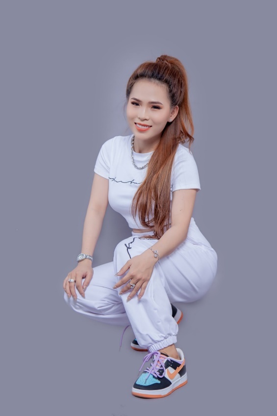 Khánh Ly Boutique, thời trang ảnh 2 Khanh Ly Boutique, thoi trang anh 2