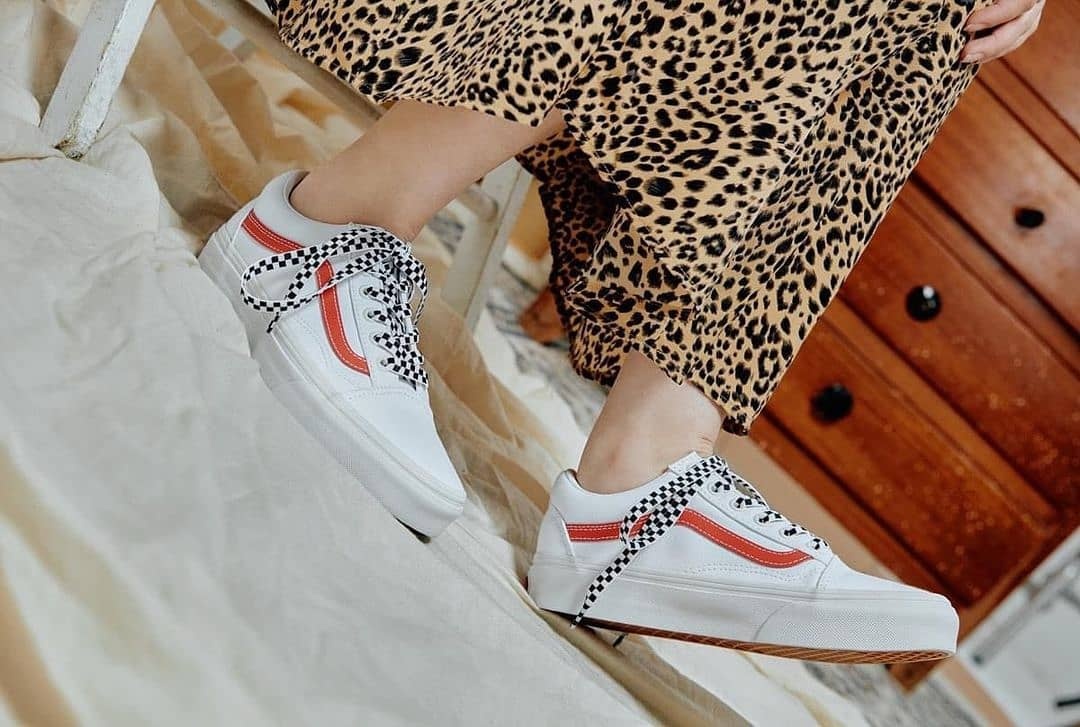 Nhung mau giay Vans dang mua trong thang 4 hinh anh
