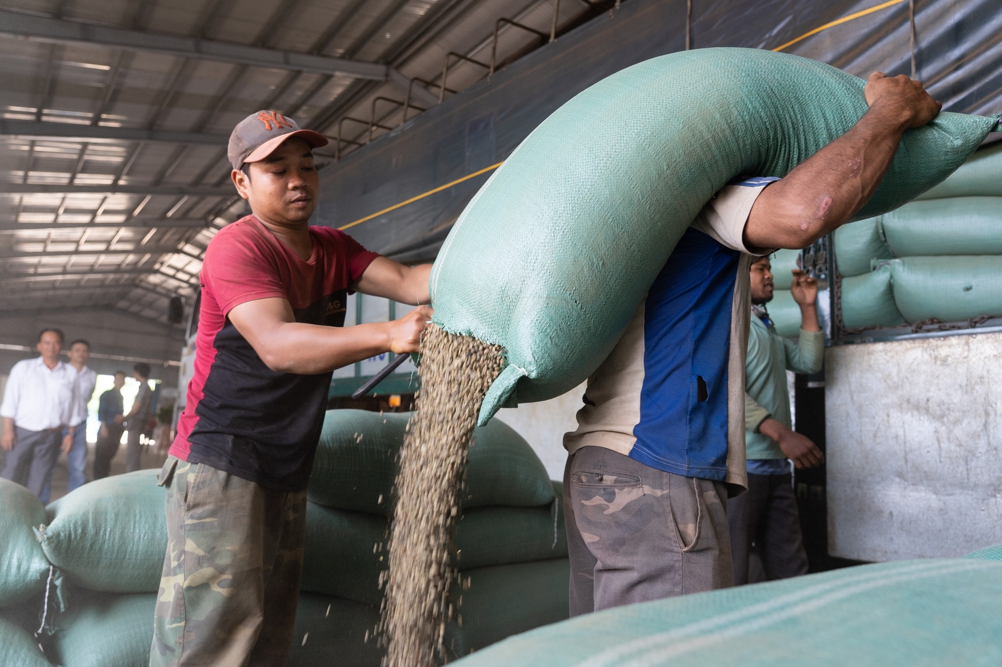 Ca phe Minh Tien anh 2