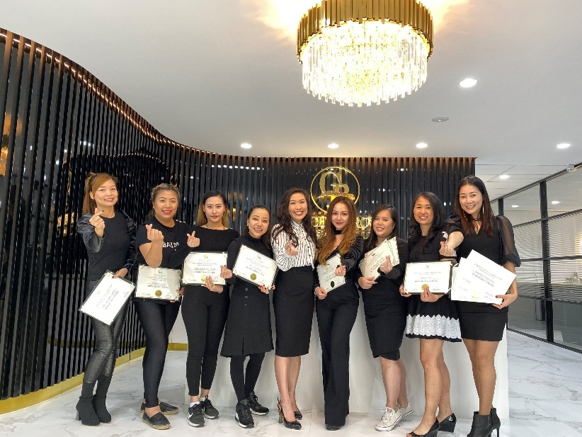 CEO Golden Brows Academy,  phun xam anh 3
