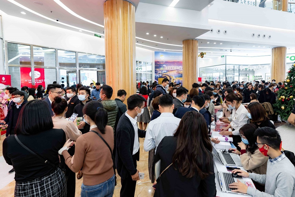 tuyen dung Vinhomes,  viec lam anh 1