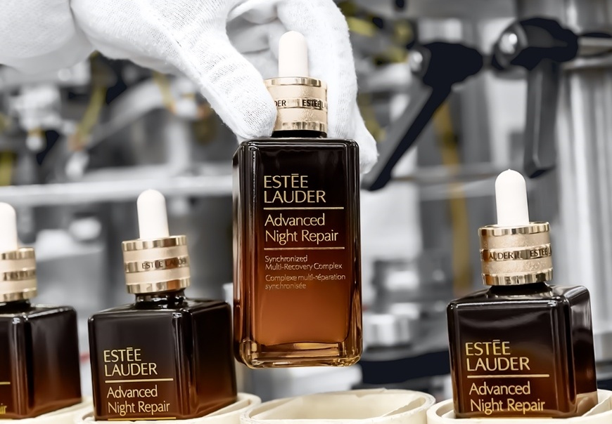 Estee Lauder va hanh trinh 16 nam gan bo voi tin do lam dep Viet Nam hinh anh