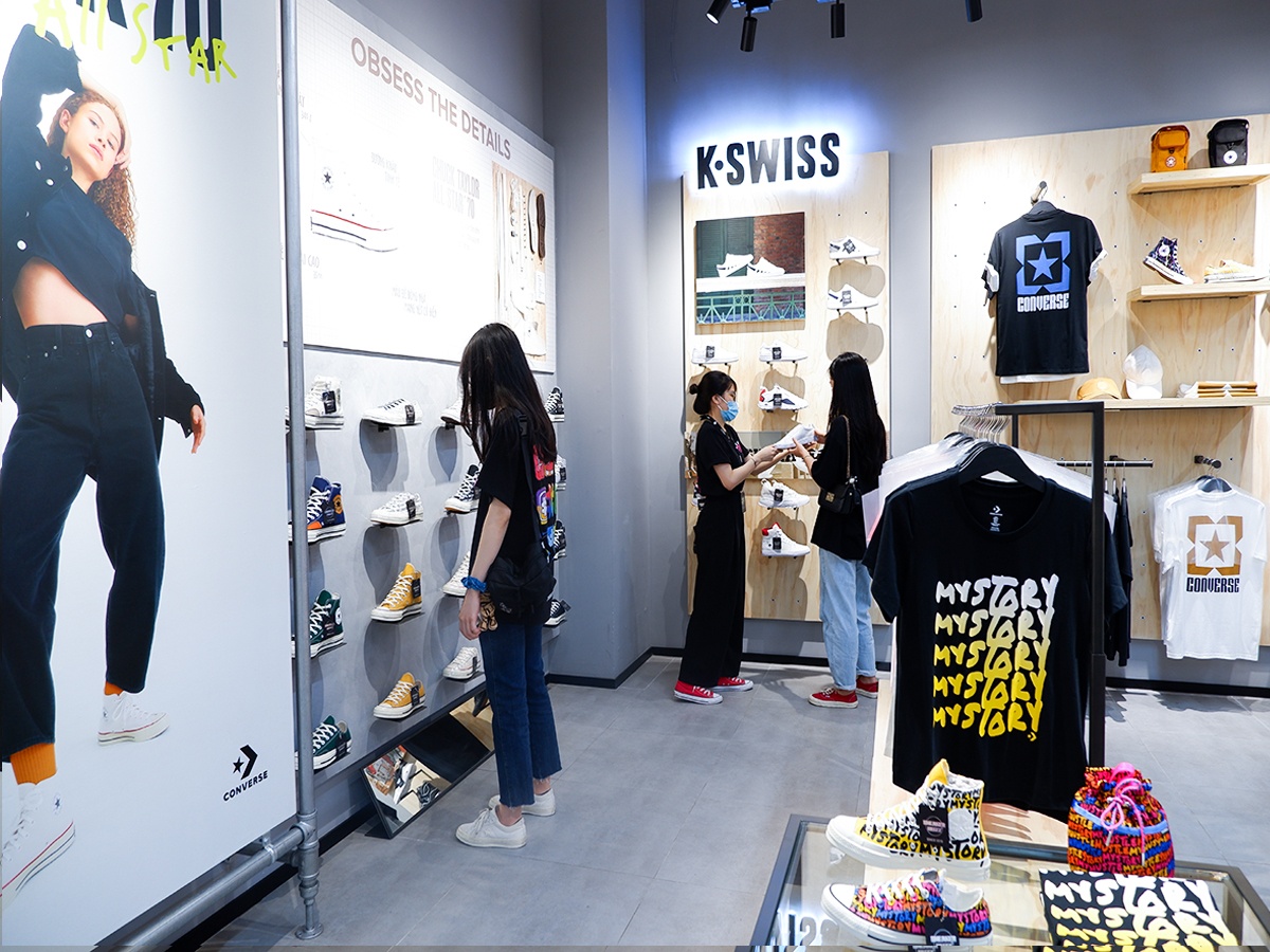Sneaker Buzz,  premium store ảnh 3 Sneaker Buzz,  premium store anh 3