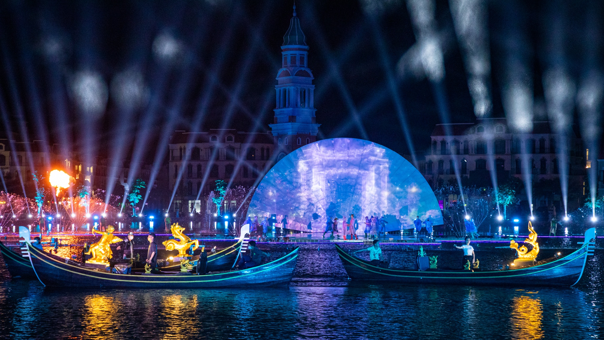 Grand World,  Vingroup anh 12