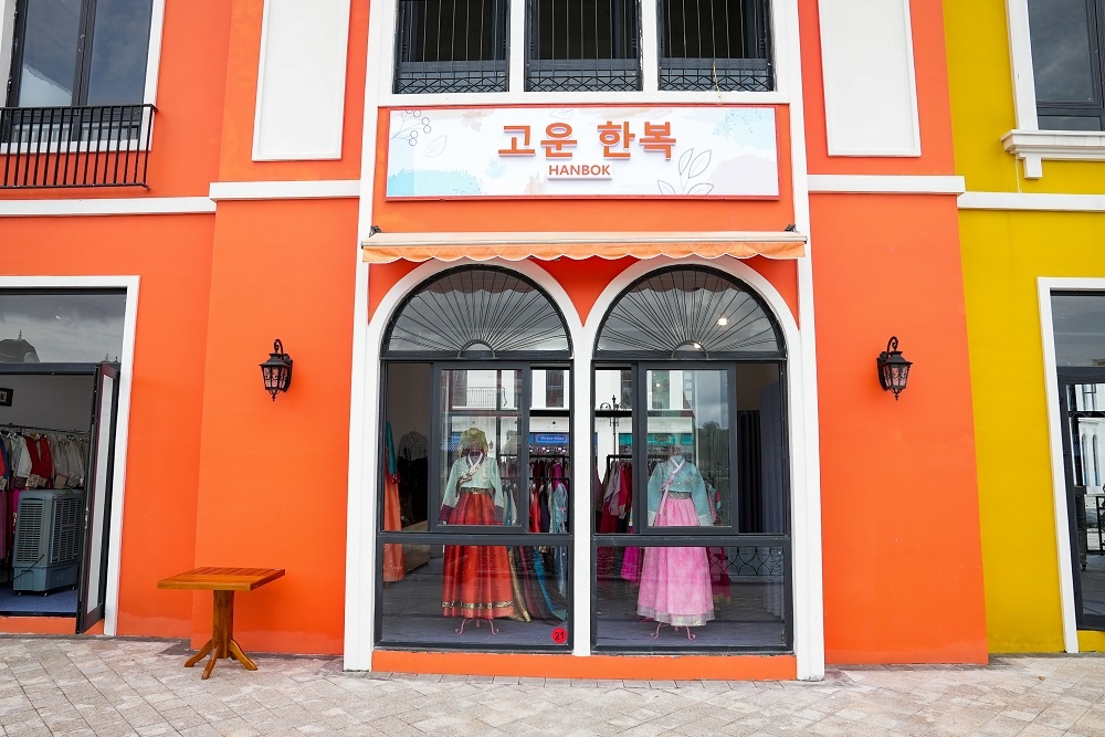 Vingroup,  Phu Quoc United Center anh 8