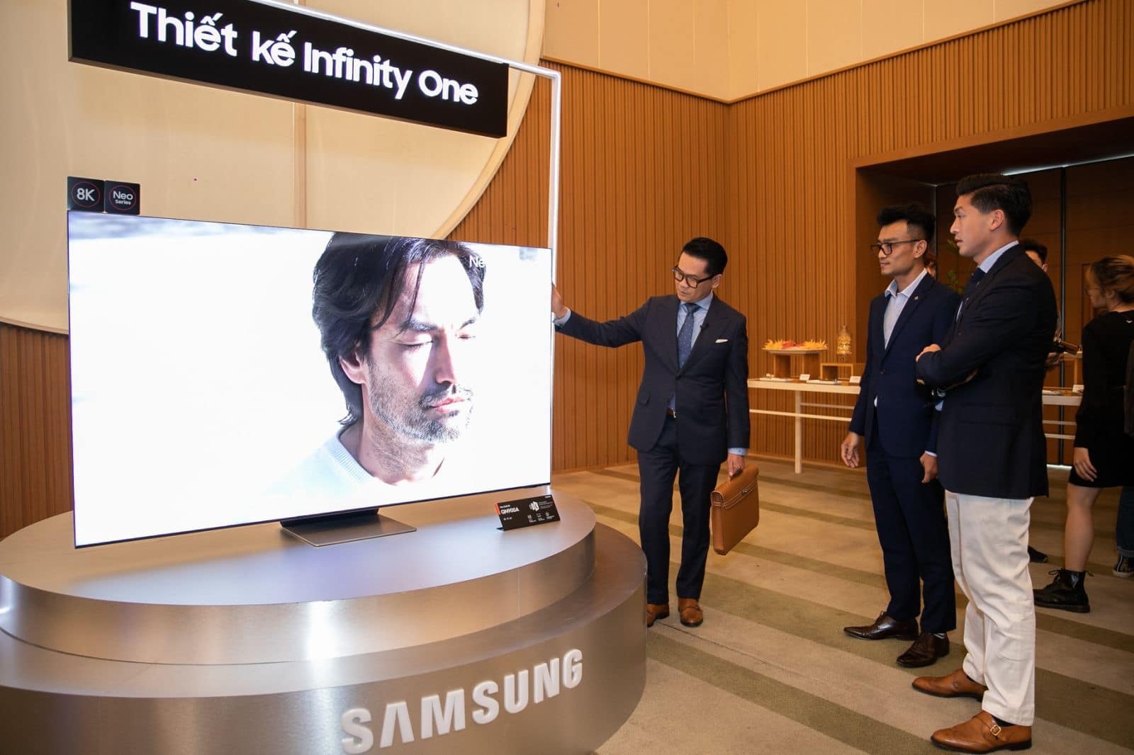 Thai Cong tai su kien Samsung anh 1