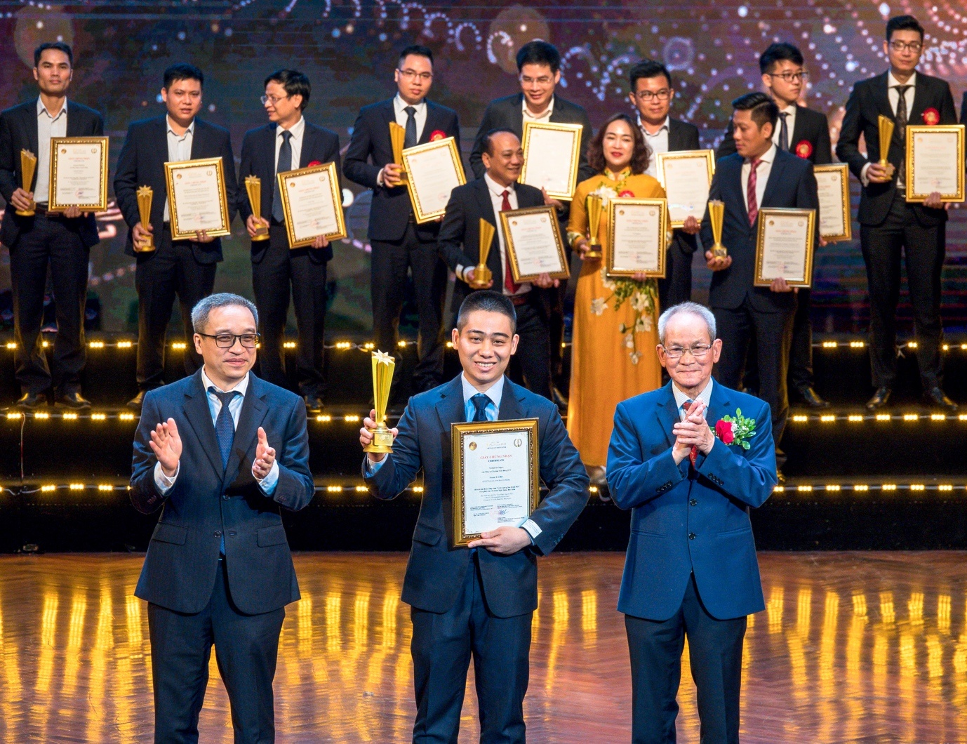 FPT Telecom,  vi dien tu Foxpay anh 1