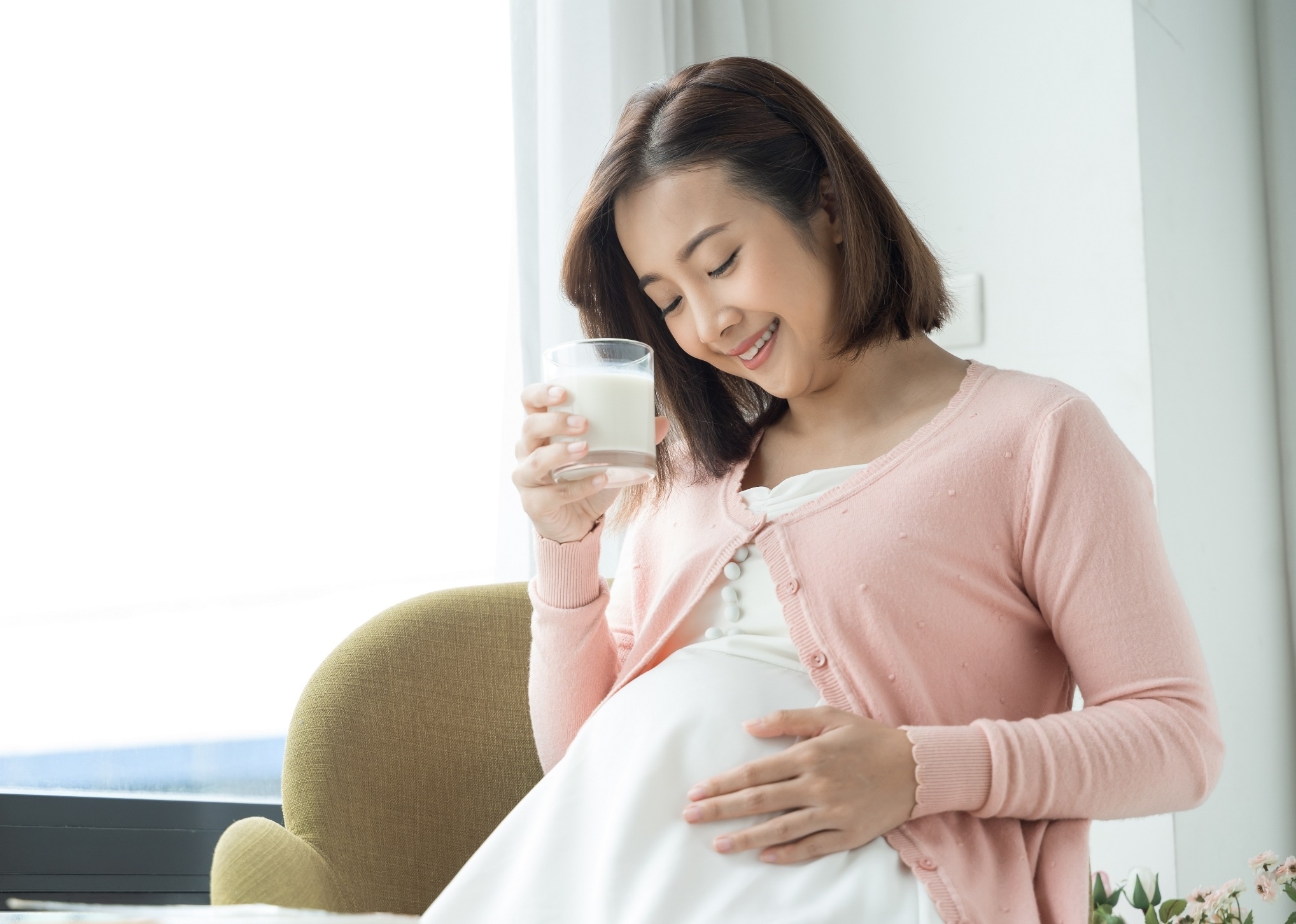 Dong Nhi, Thuy Minh tham gia ban tron nuoi day con thong minh hinh anh