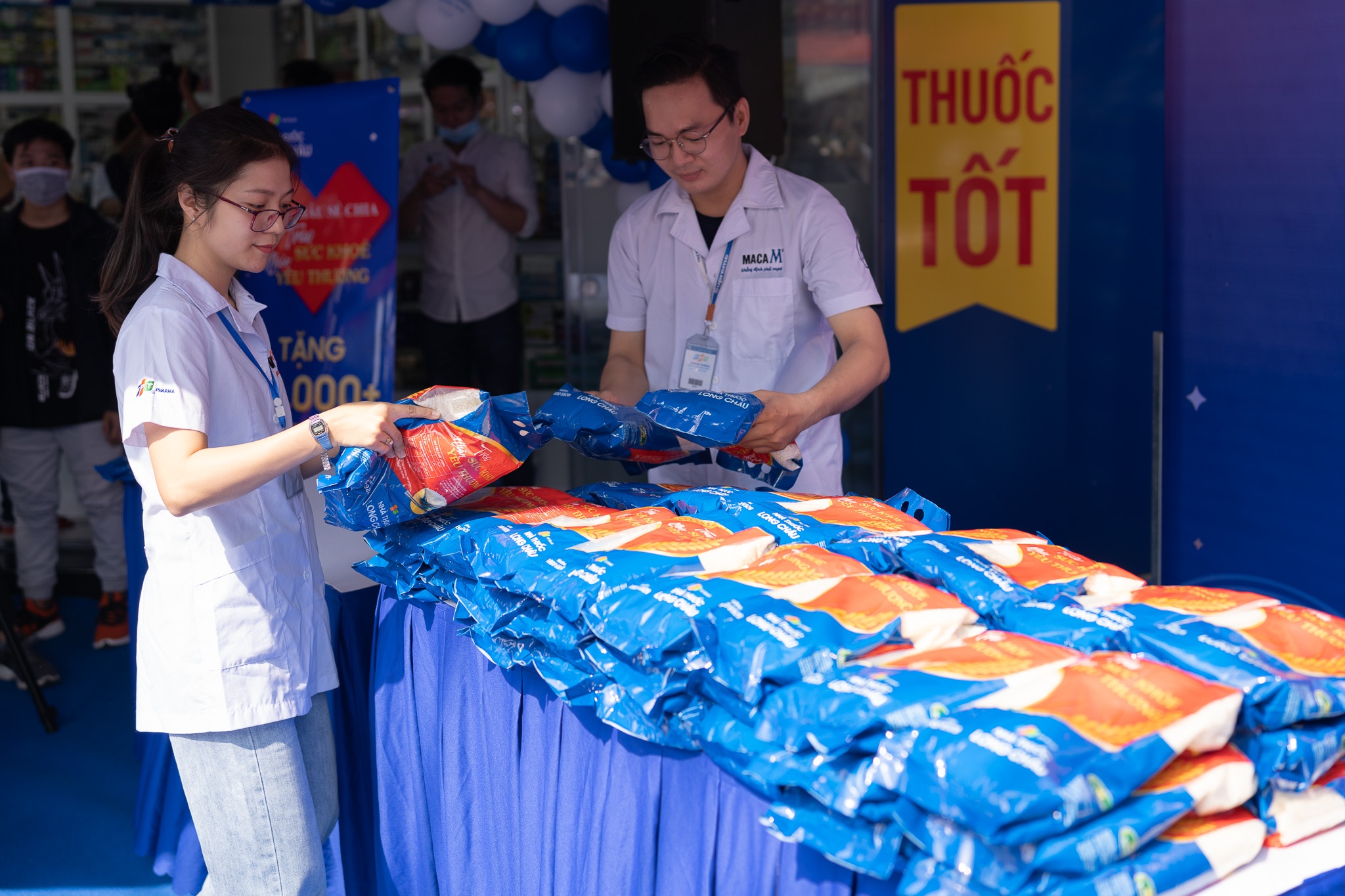 FPT Long Châu ảnh 3 FPT Long Chau anh 3