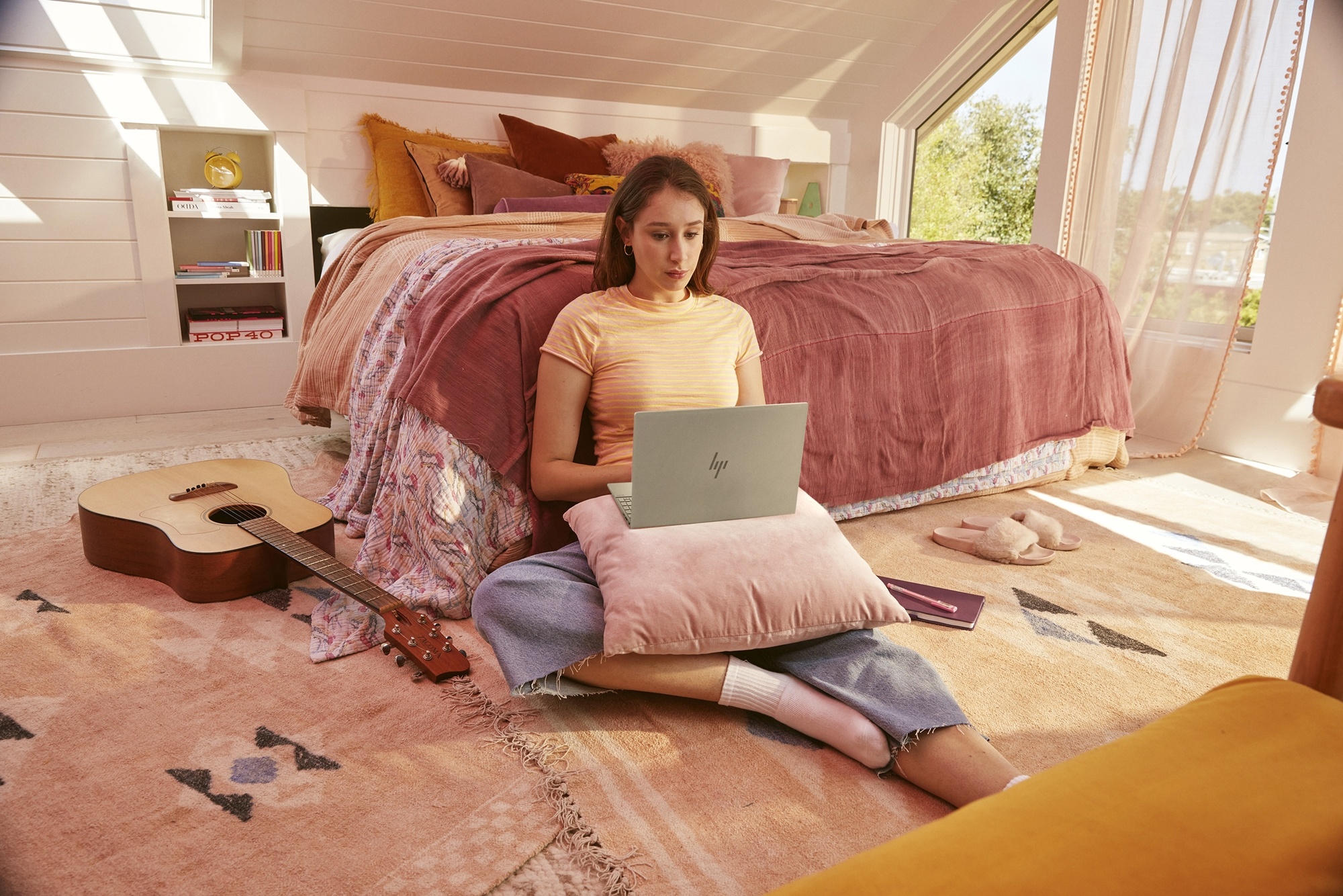 HP,  HP Envy 13 anh 1