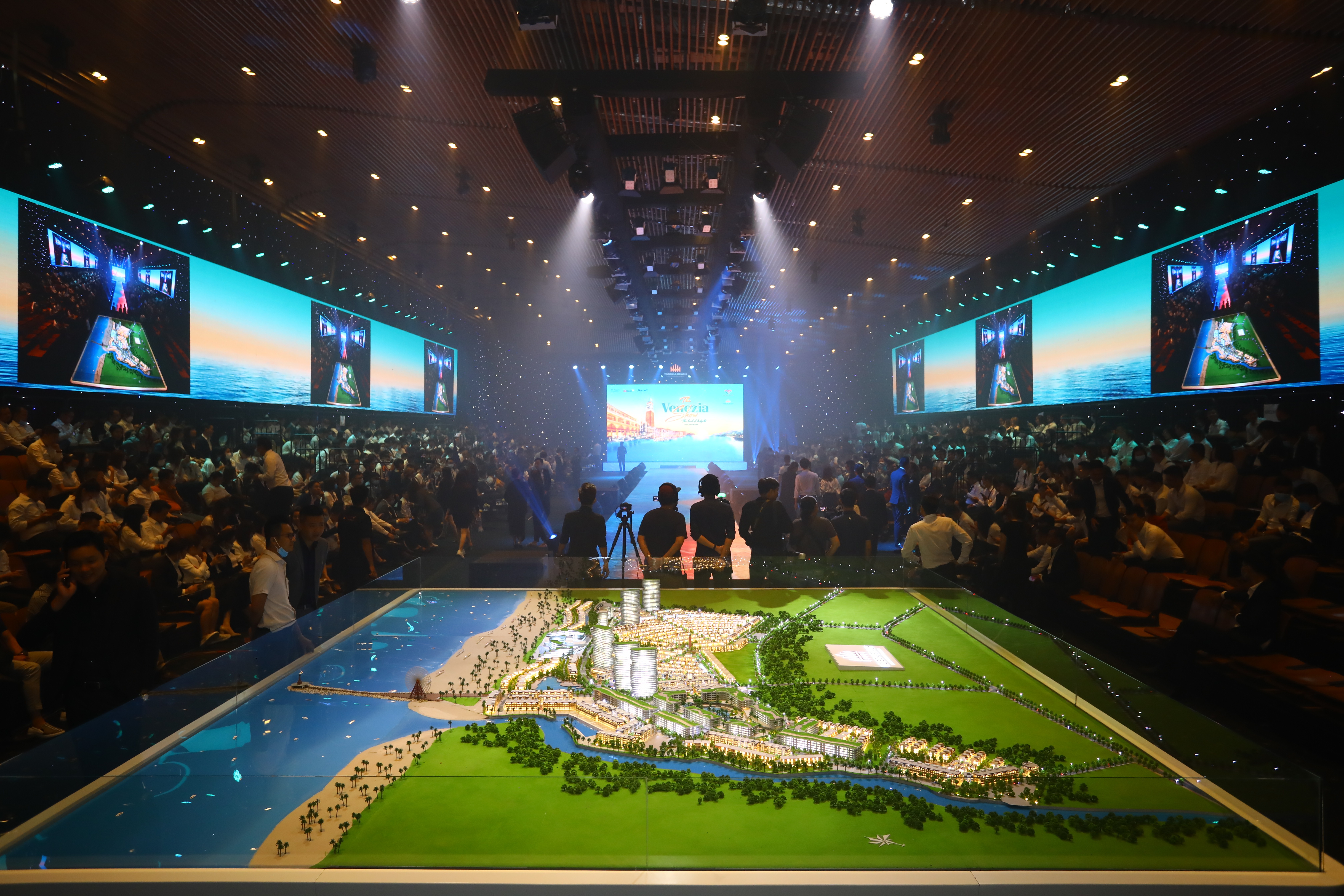 Hung Vuong Developer,  Venezia Beach anh 3