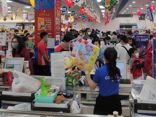 Mua hang 1 dong tai Co.opmart hinh anh