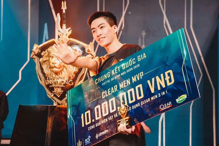 Dau Truong Danh Vong mua xuan tang them 3 giai thuong ca nhan hinh anh