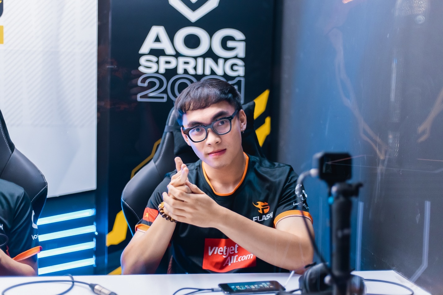 Dau Truong Danh Vong mua Xuan,  Castrol Power1 anh 3