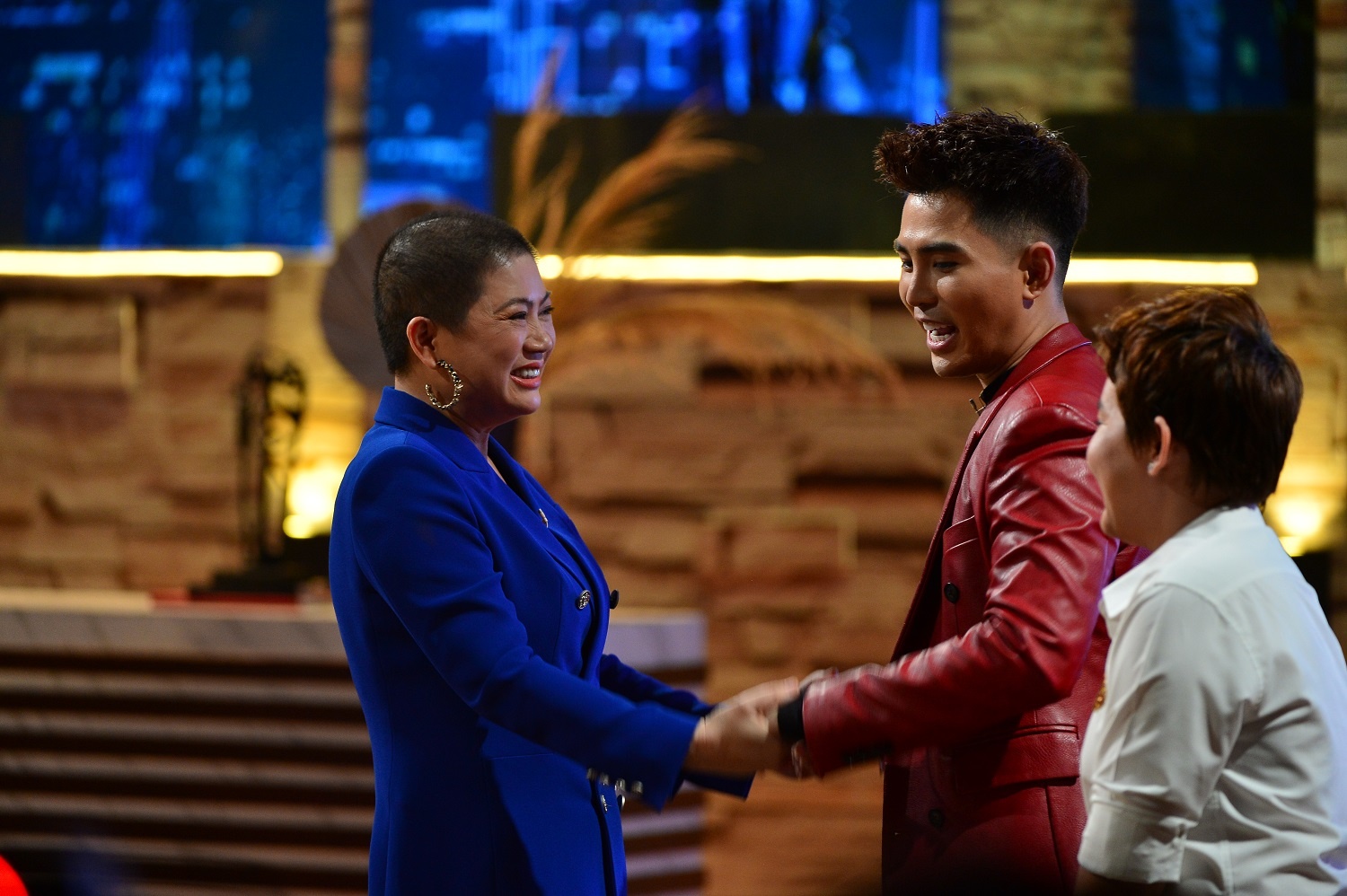 Shark Tank mua 4,  shark lien anh 3