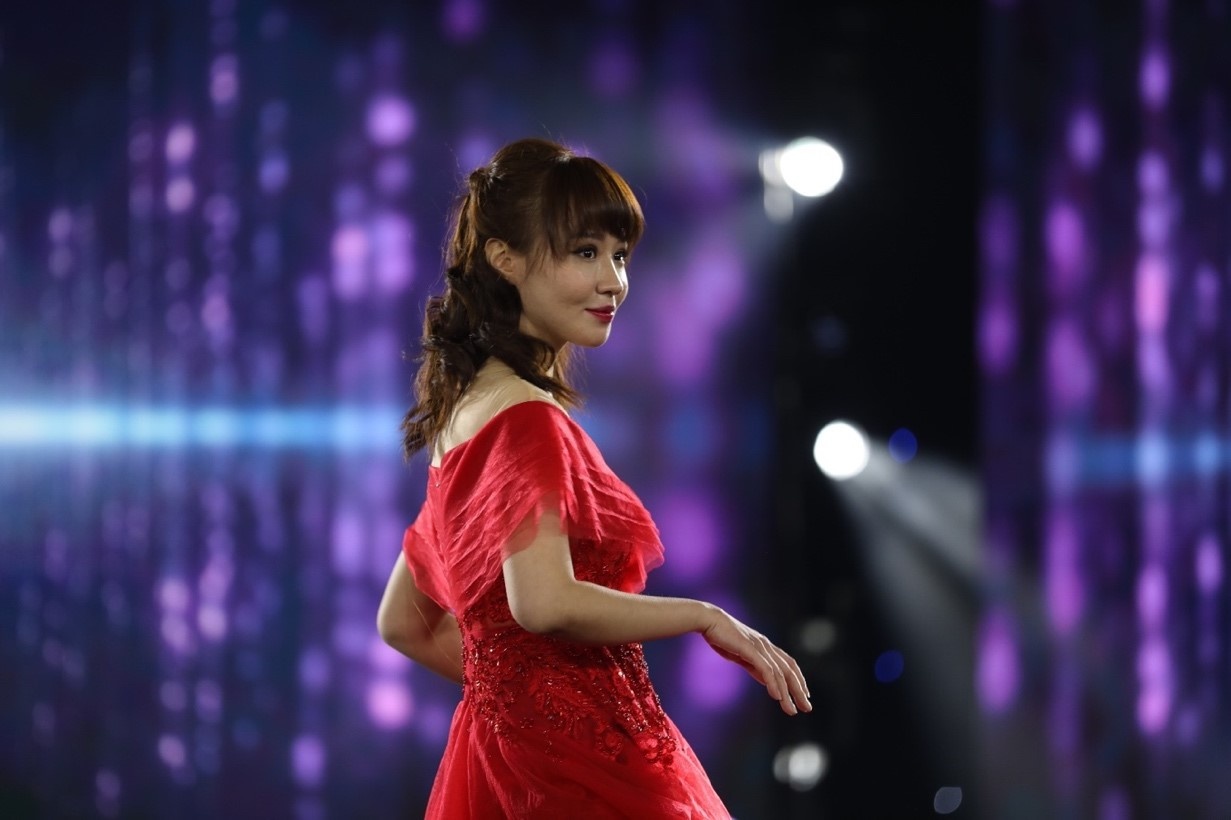 Hanh trinh lot xac,  Benh vien tham my Kangnam anh 5