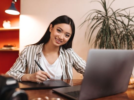 Hoc online mien phi, khong gian doan voi Zalo PC hinh anh