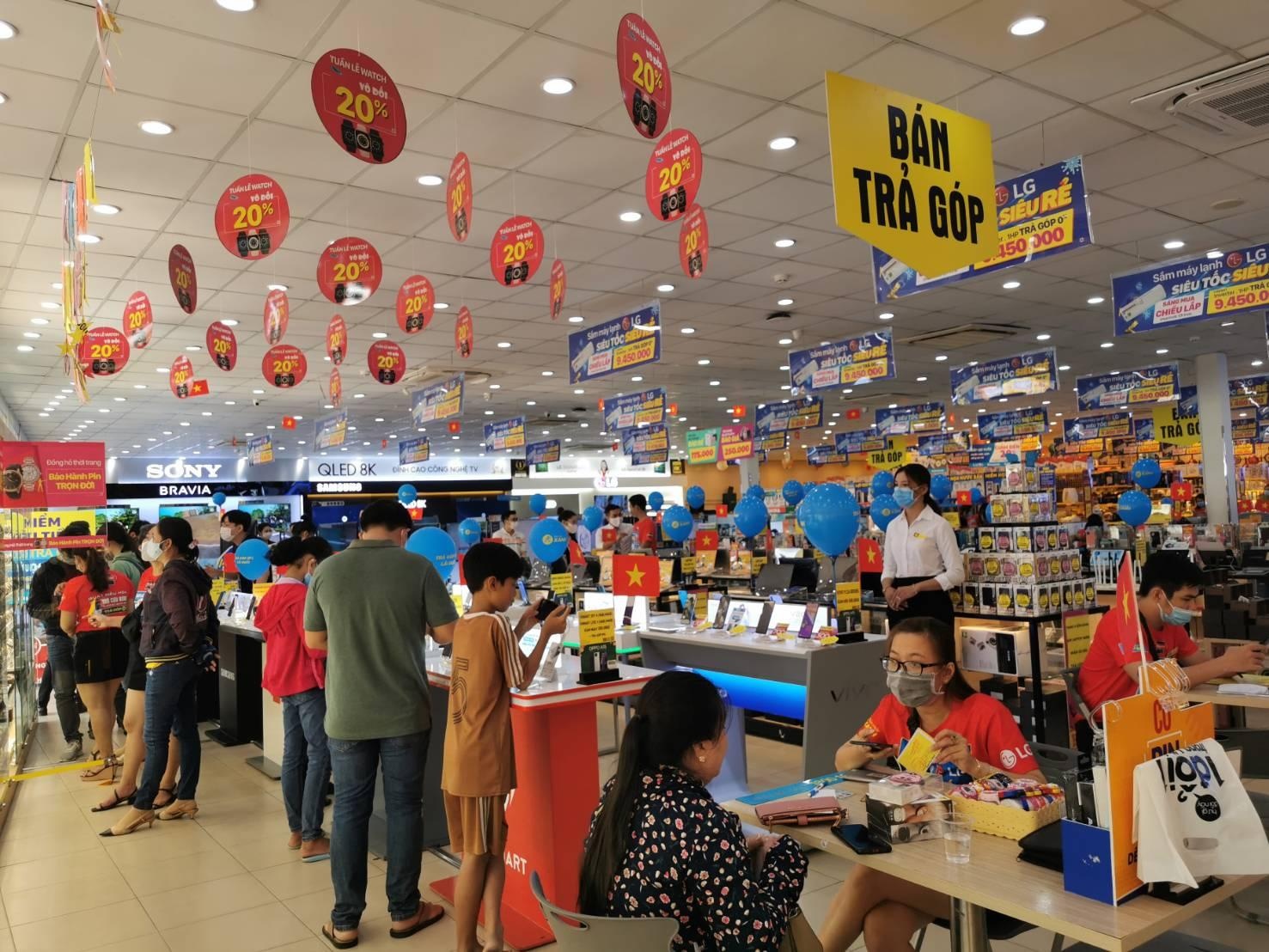 The Gioi Di Dong,  Dien may Xanh anh 1