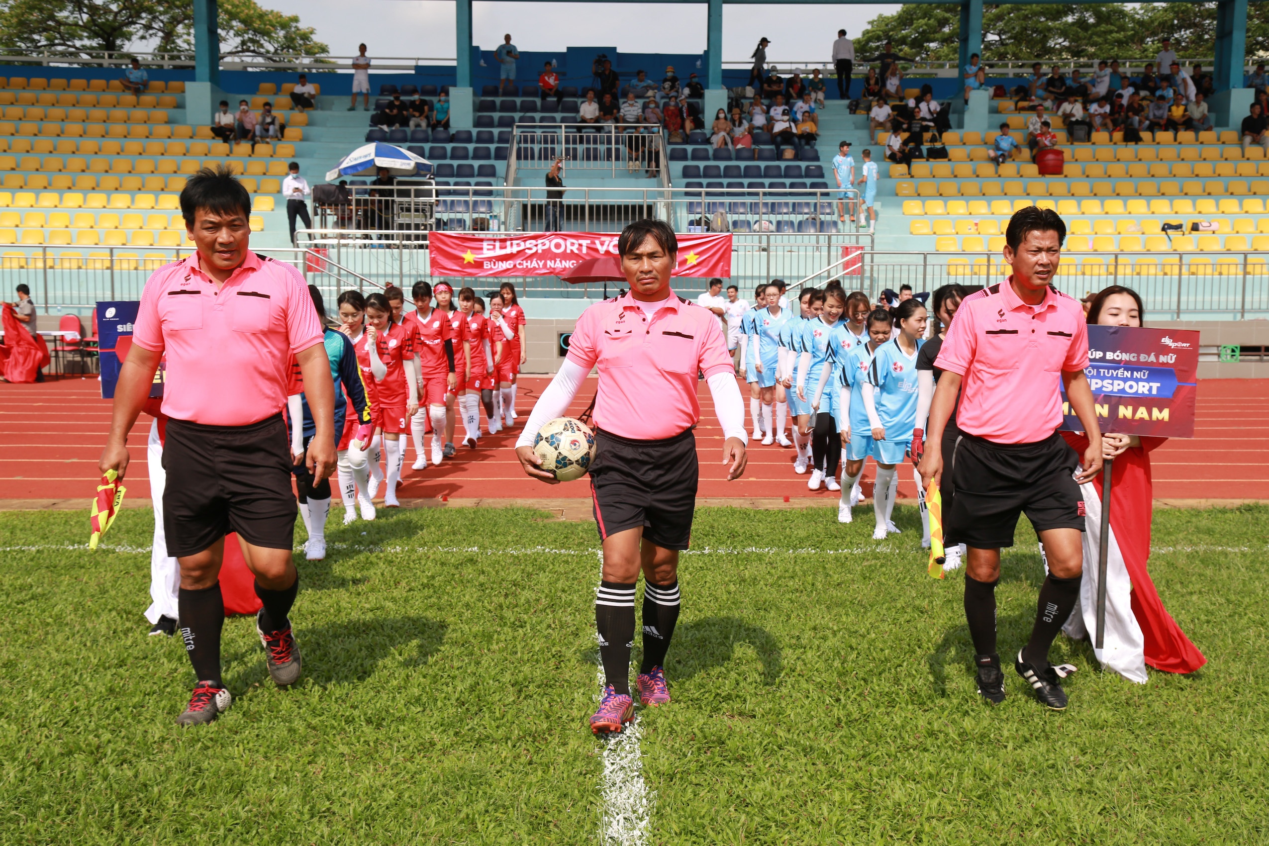 Elipsport truyen cam hung song khoe thong qua ngay hoi the thao hinh anh