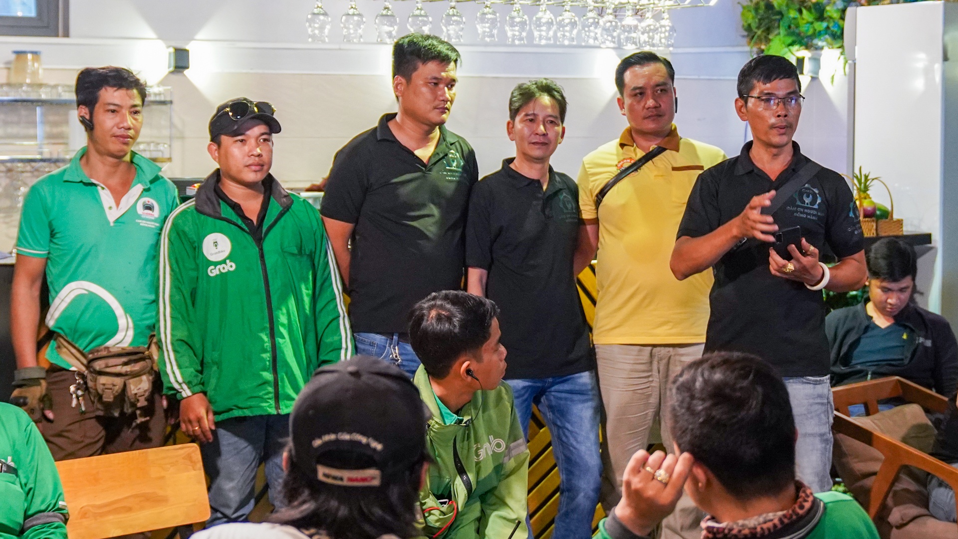 Grab,  doi cuu ho Grab anh 12