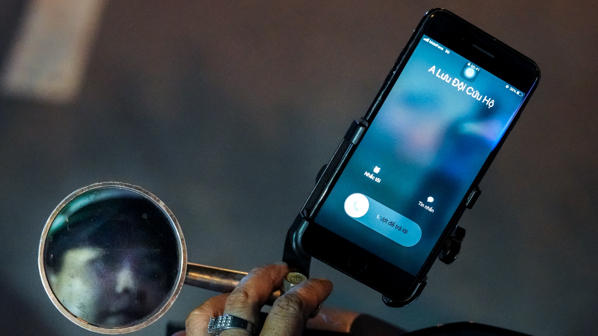 Grab,  doi cuu ho Grab anh 16