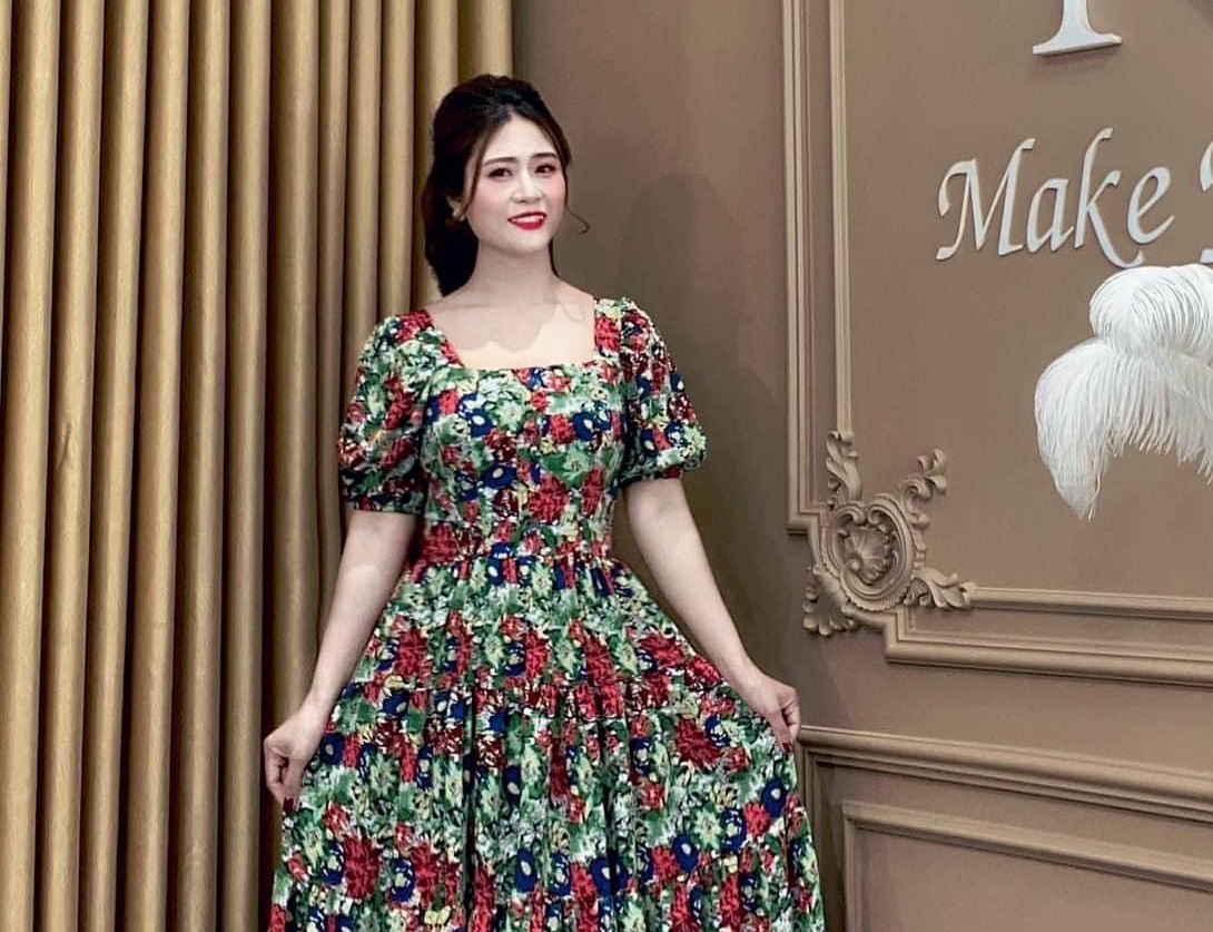 Hoa co nang sanh dieu voi thoi trang NTII hinh anh