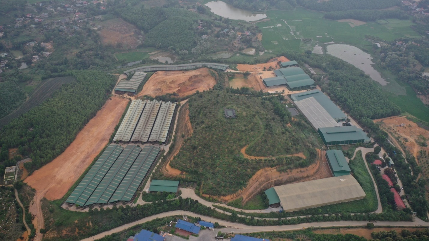 ong Pham Van Tam anh 3