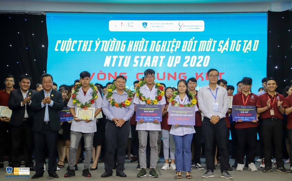 Trường ĐH Nguyễn Tất Thành ảnh 1 Truong DH Nguyen Tat Thanh anh 1