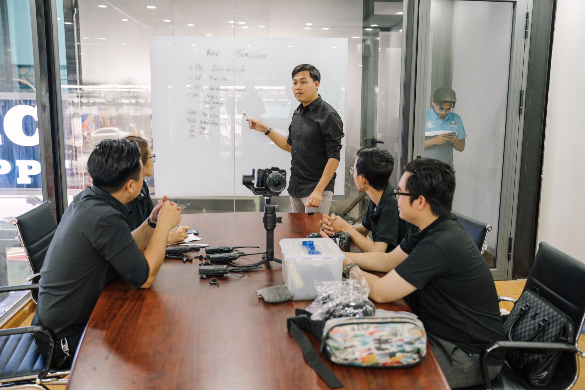 chi phi van hanh anh 1