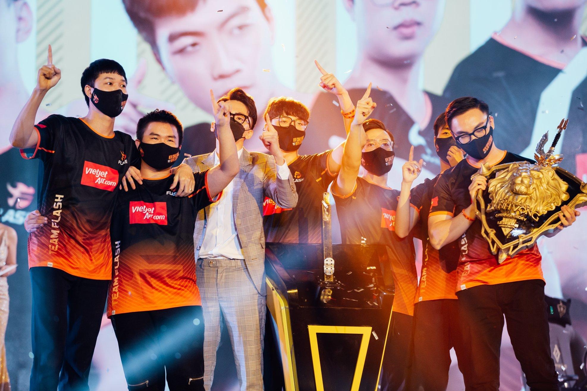 chung ket dau truong mua xuan,  garena anh 2