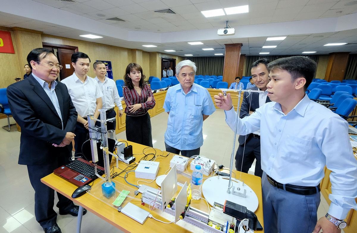 tri thức trẻ vì giáo dục,  giải pháp giáo dục ảnh 2 tri thuc tre vi giao duc,  giai phap giao duc anh 2