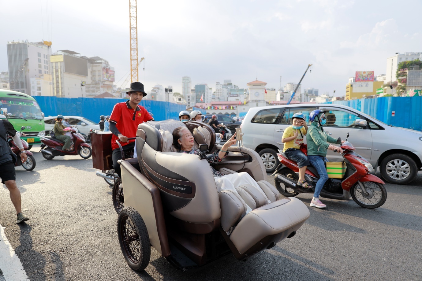 Mac Van Khoa,  Kingsport anh 3