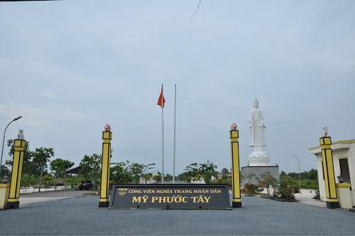 cong vien nghia trang,  my phuoc tay anh 1