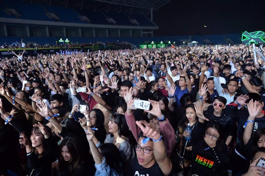 Tiesto,  Heineken anh 3