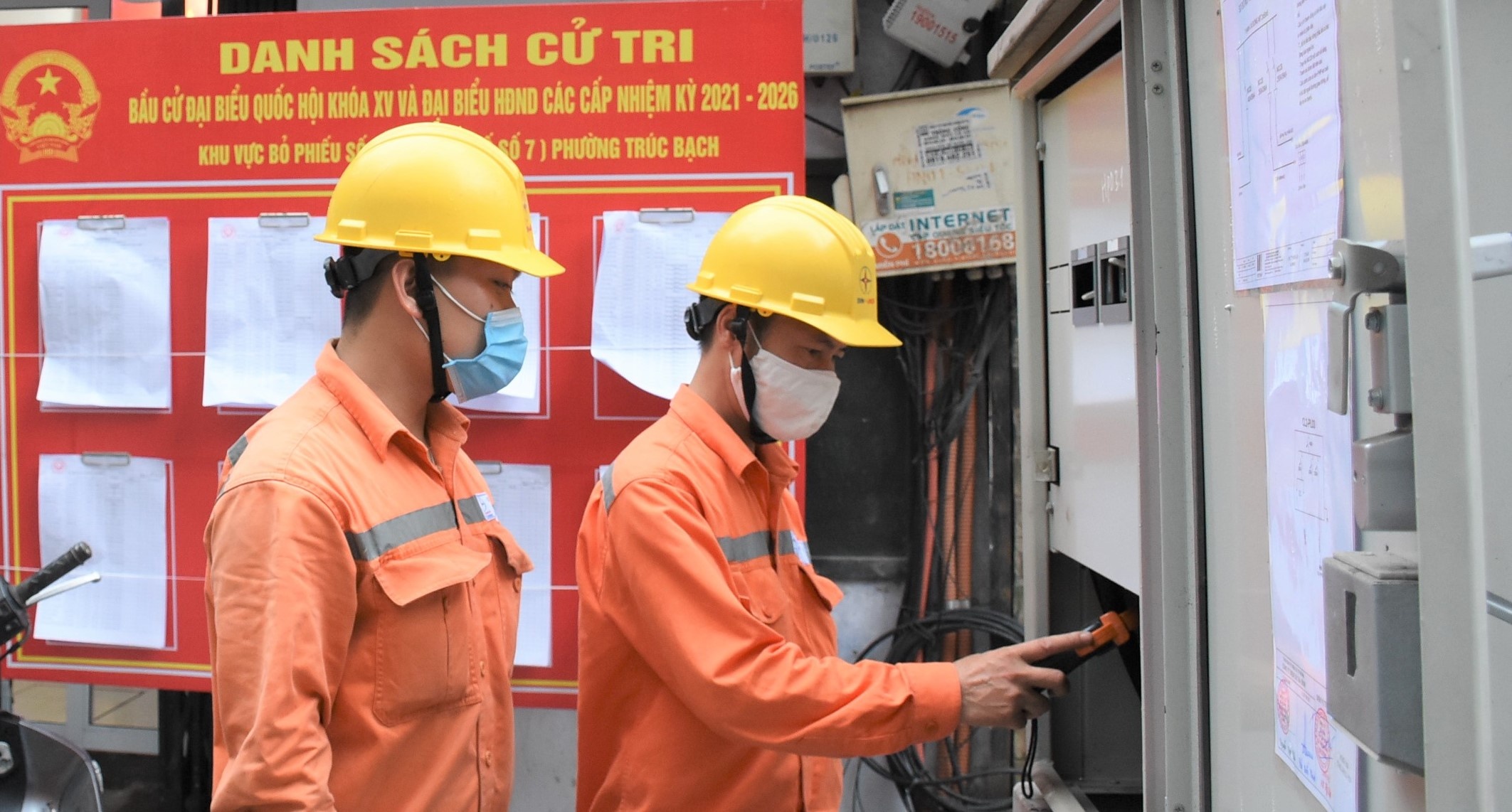 EVN san sang cung cap dien phuc vu bau cu Quoc hoi khoa XV hinh anh