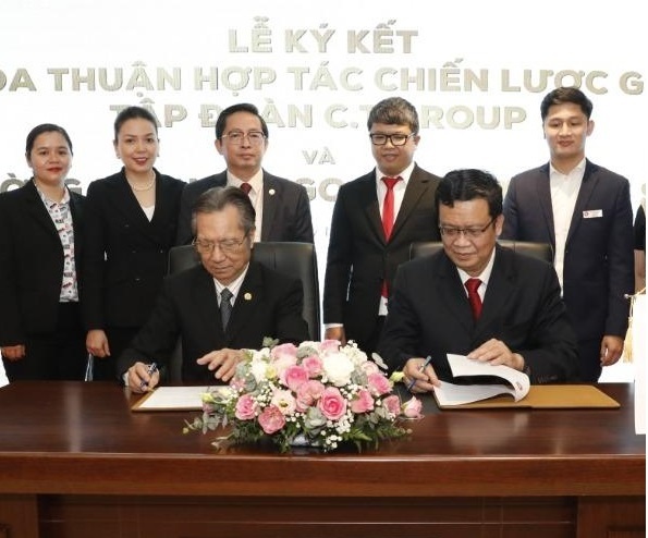 C.T Group hop tac toan dien voi DH Ngoai thuong co so II hinh anh