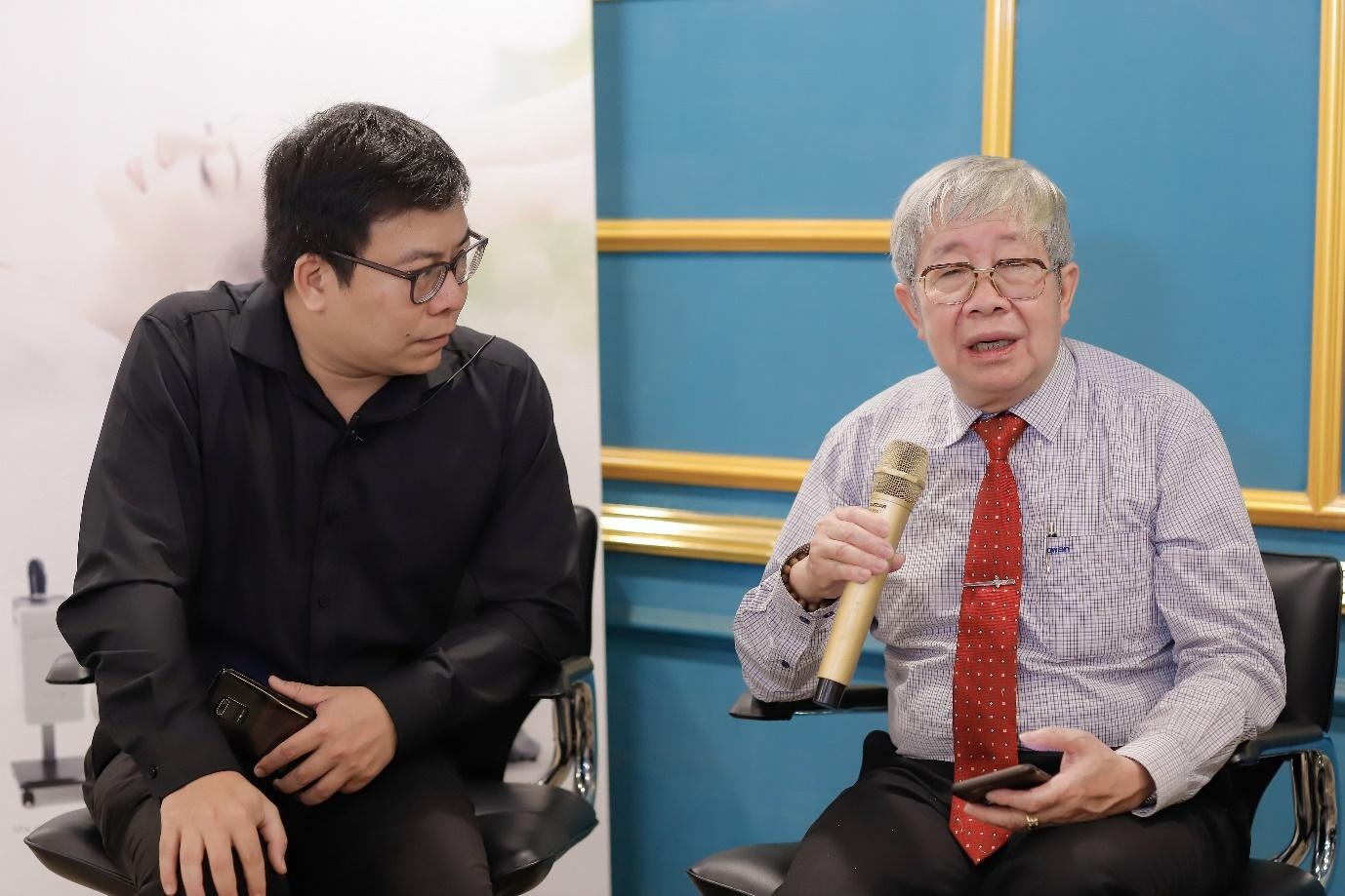 ghe D-Stool,  Takara Belmont anh 2