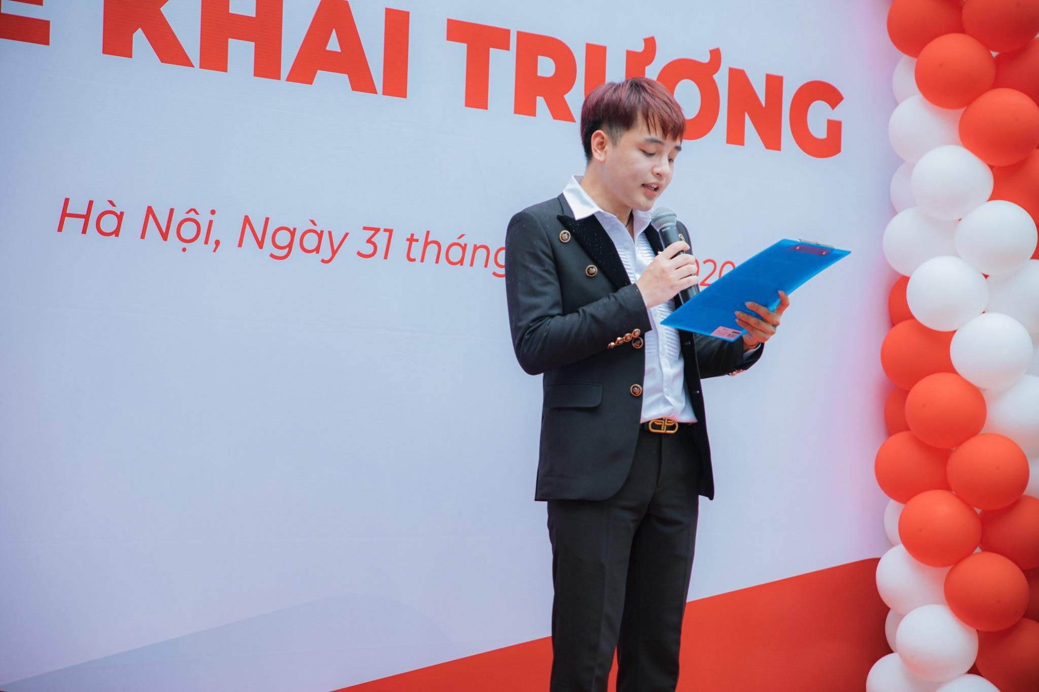 da quy,  cua hang trang suc anh 1