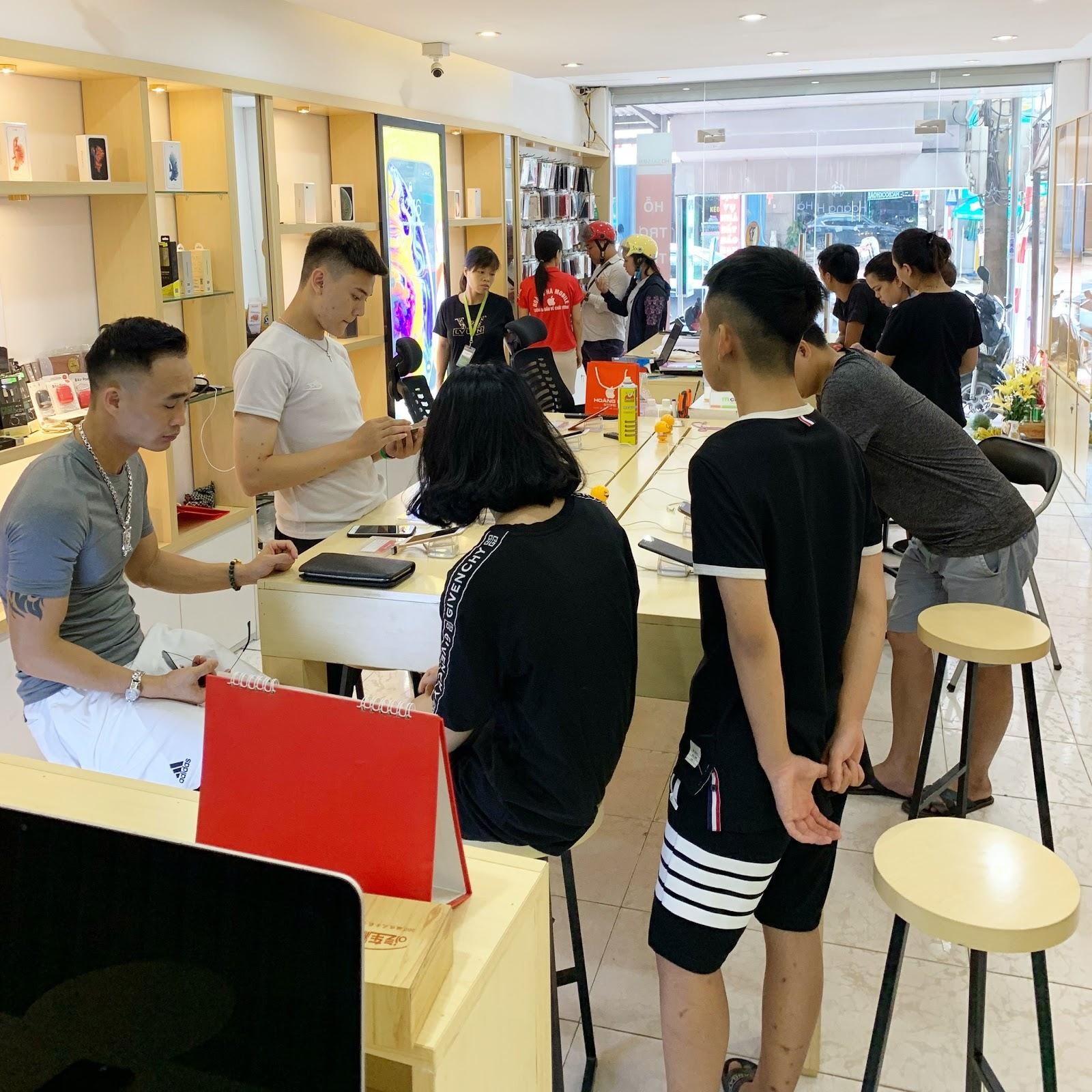 Cua hang Nguyen Trong Trung,  mua dien thoai anh 1