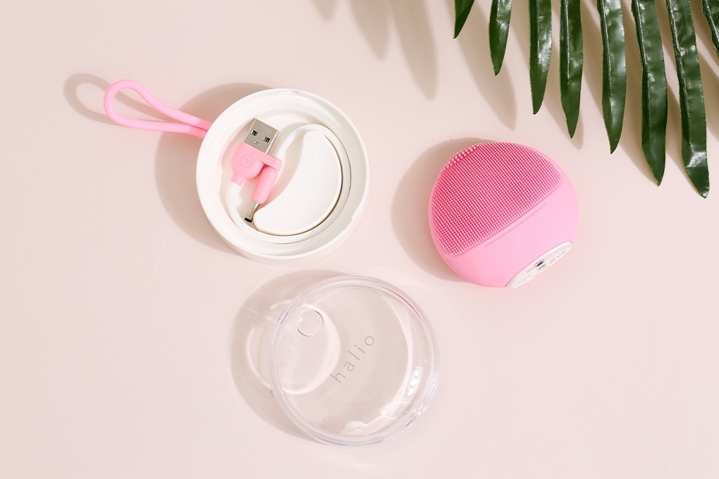 7 phu kien lam dep giup 'thang hang' nhan sac he nay hinh anh