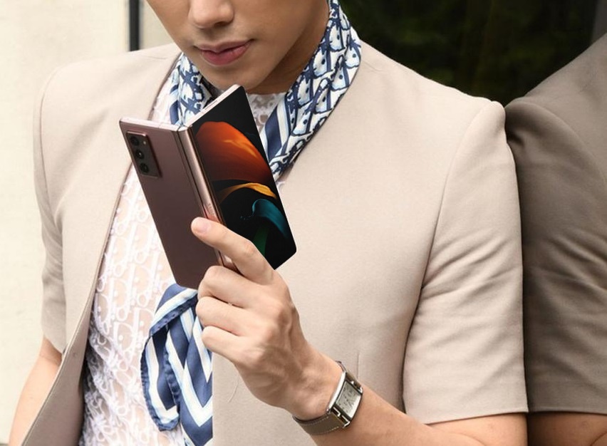 Loat cong nghe man hinh giup Samsung dan dat thi truong smartphone hinh anh