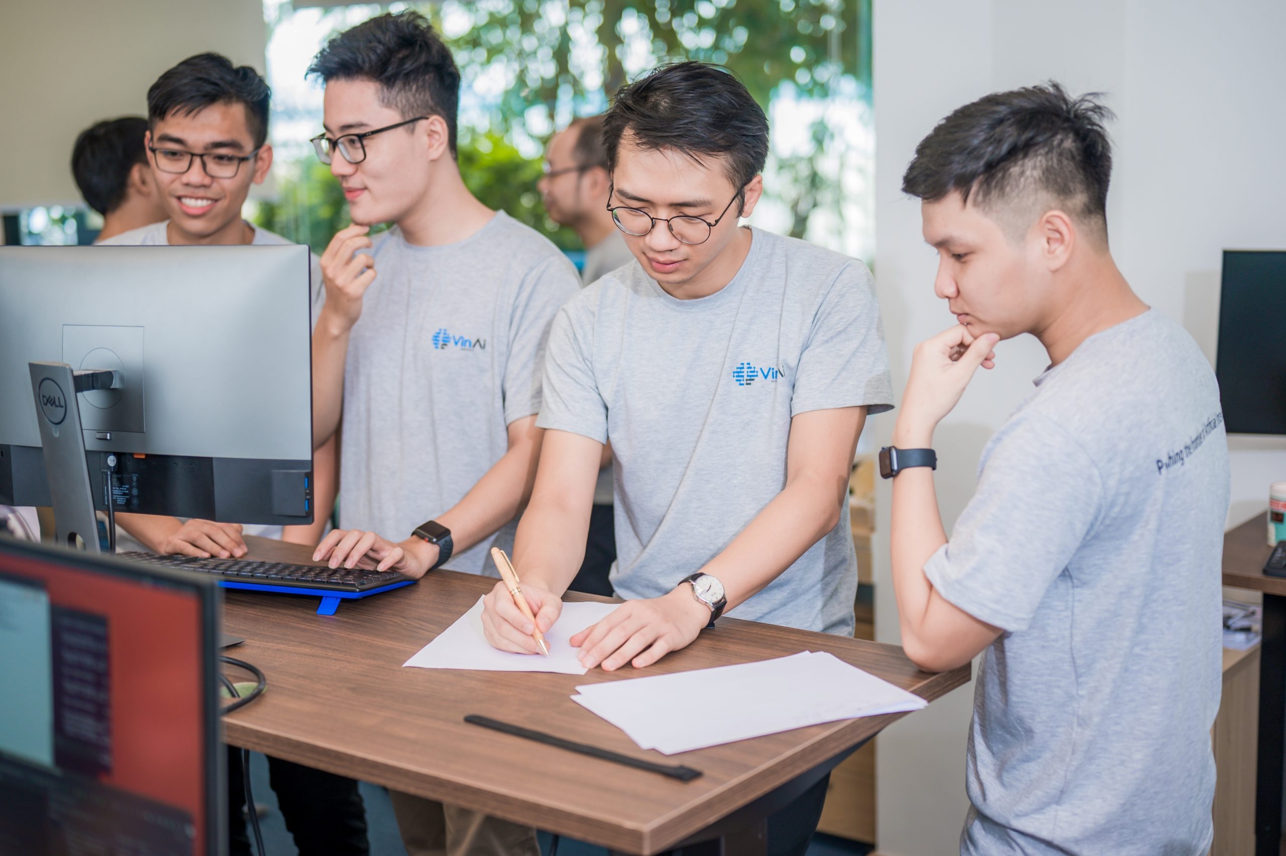 VinAI - be phong khoa hoc cua cac tai nang Viet hinh anh