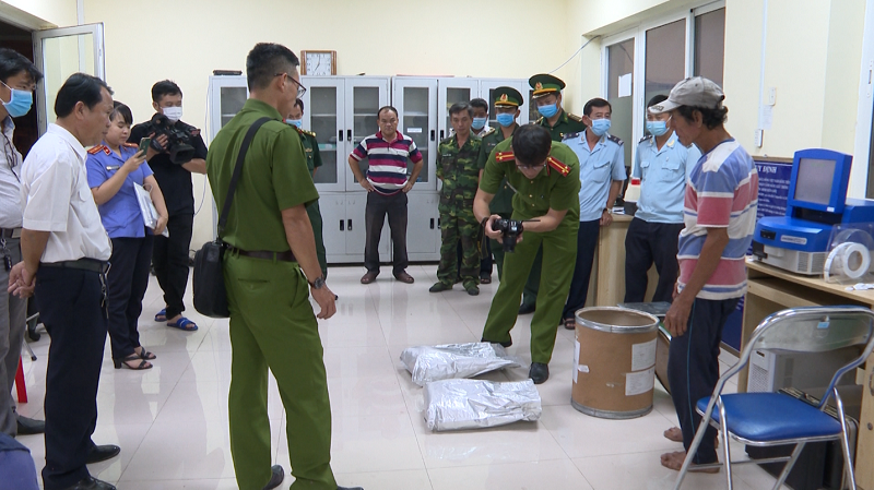 An Giang lap trang Zalo chong buon lau, mua ban hang gia hinh anh