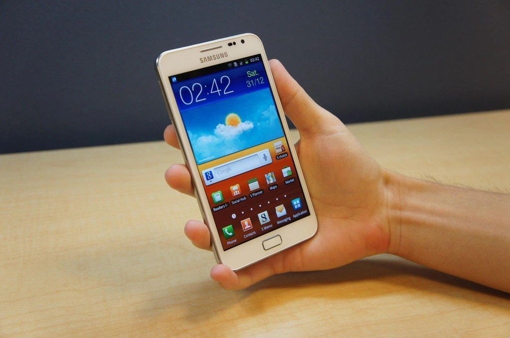 Galaxy Z Fold2,  Galaxy Z Flip anh 1