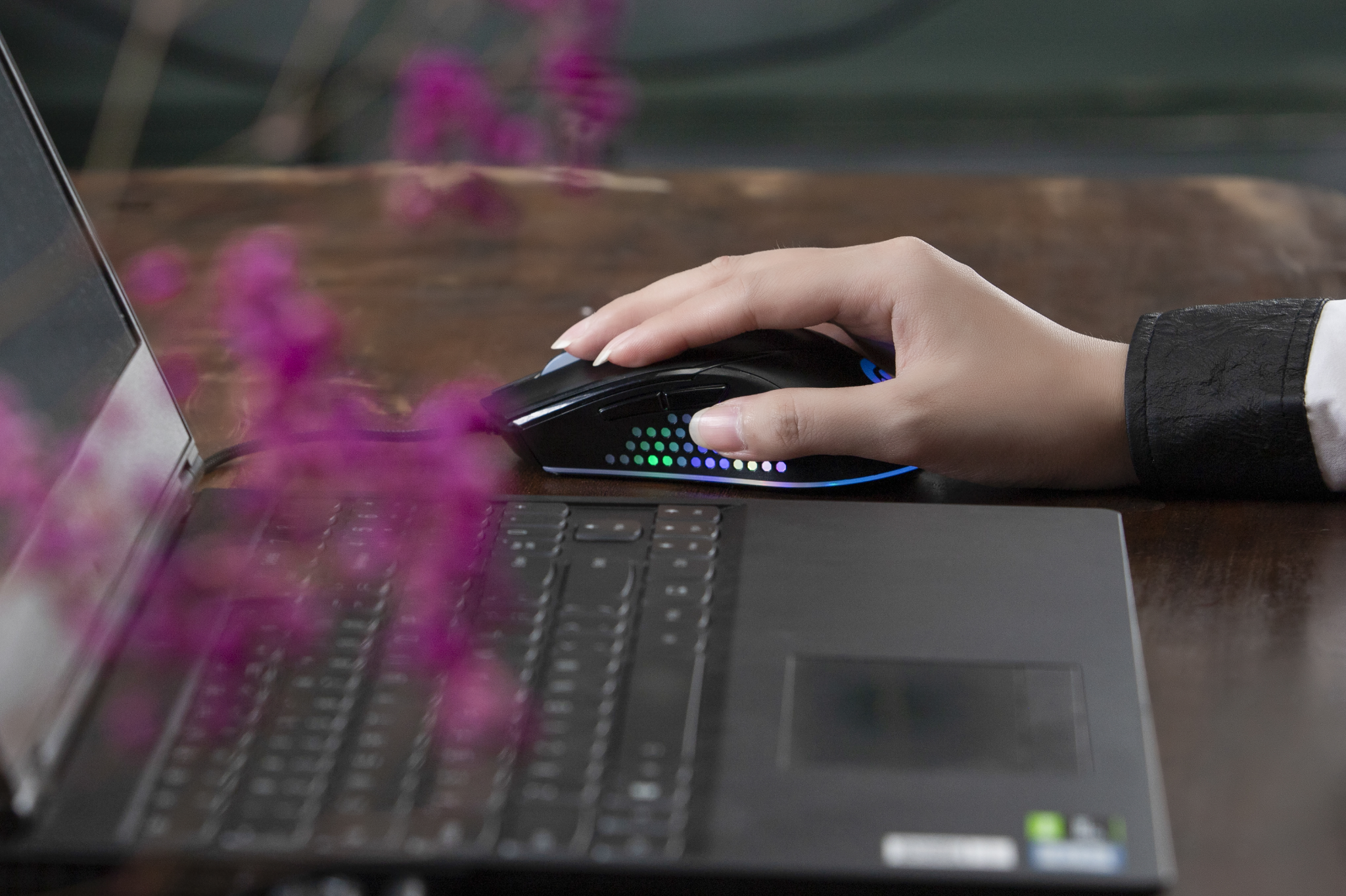 Cong ty TNHH CNTT Tech Vision - VSP,  chuot gaming anh 2