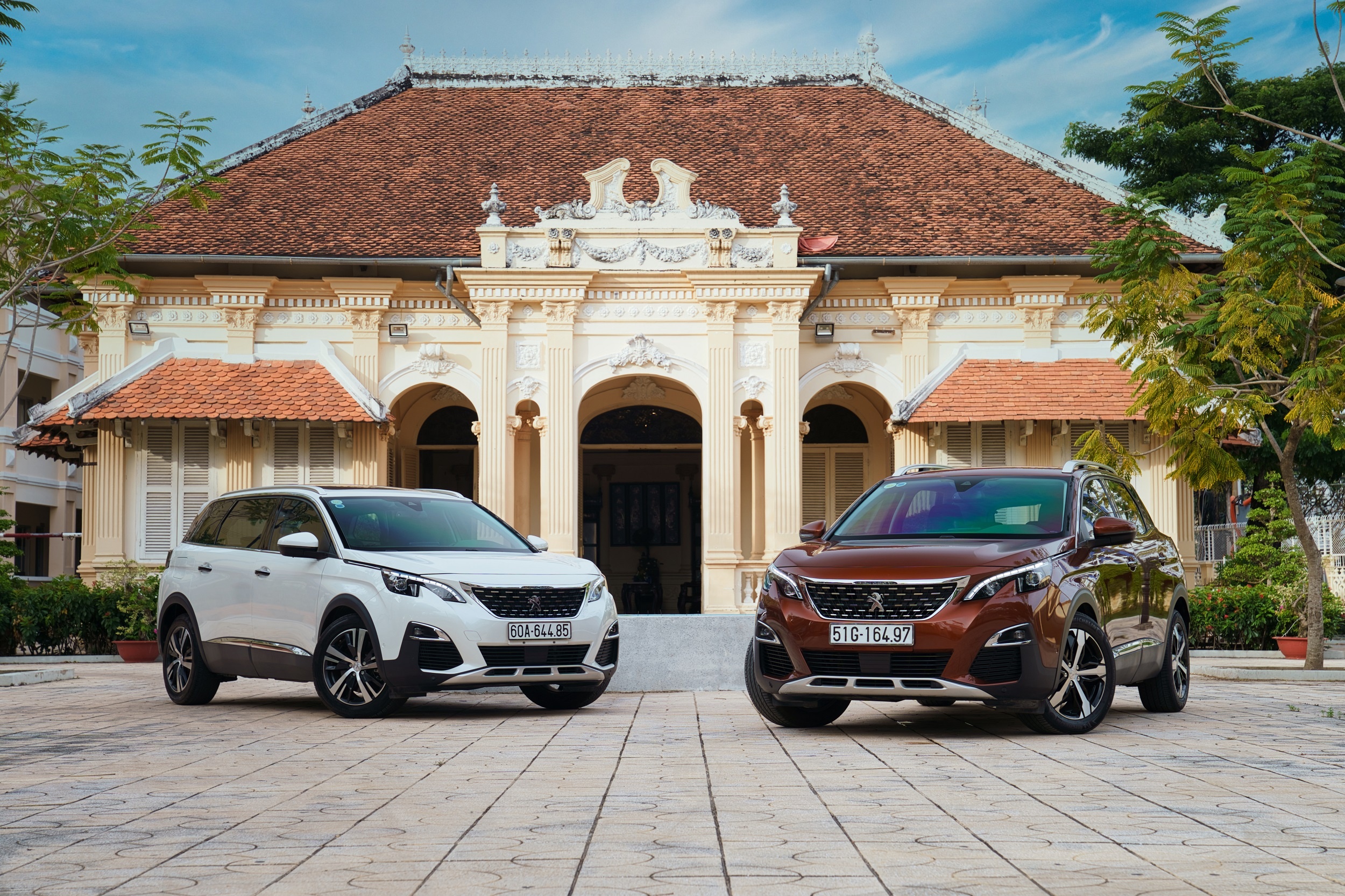 Bo doi SUV chau Au Peugeot 3008 va 5008 uu dai den 120 trieu dong hinh anh