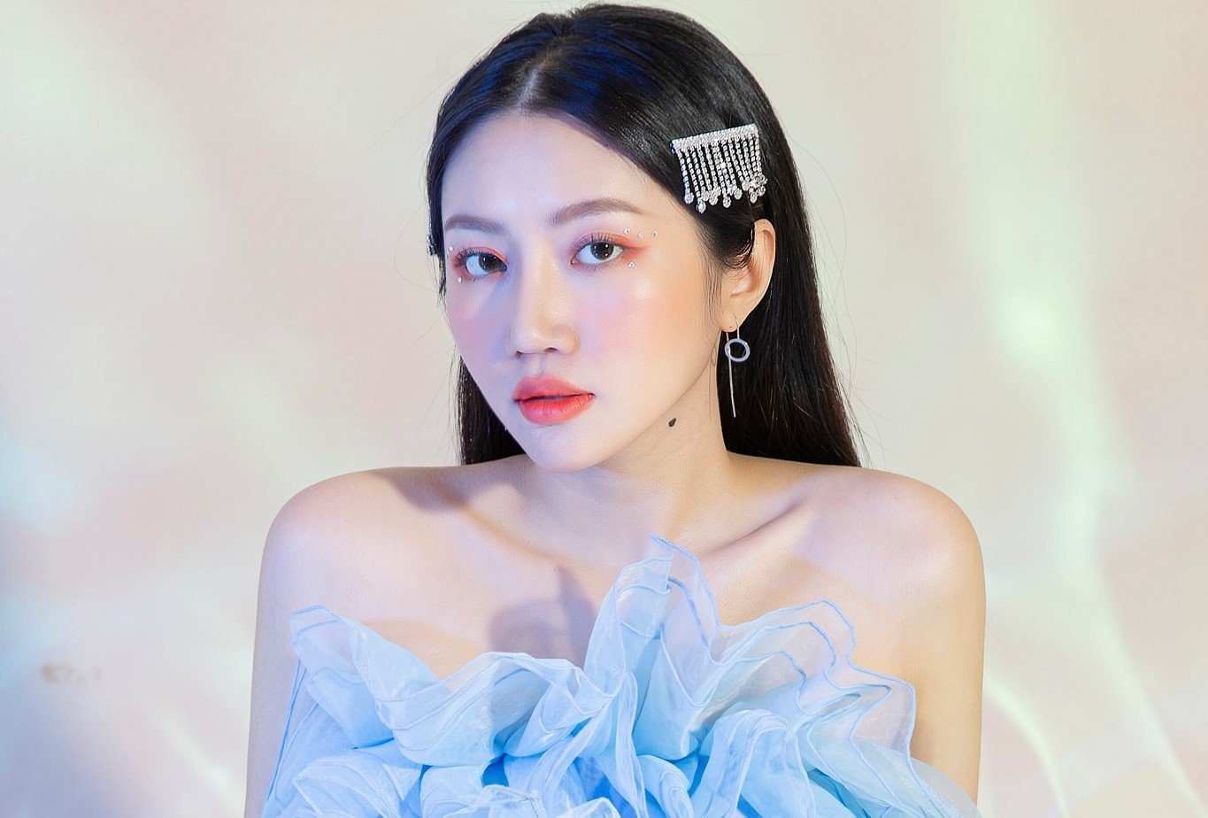 Orange: 'Nghe si nen co kien thuc ve nganh de bao ve minh' hinh anh